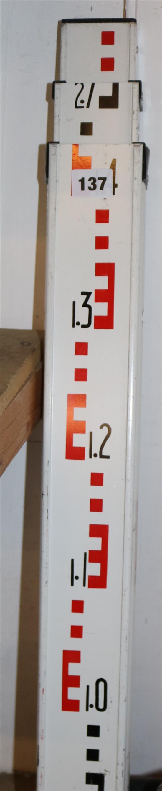 Construction surveyors level